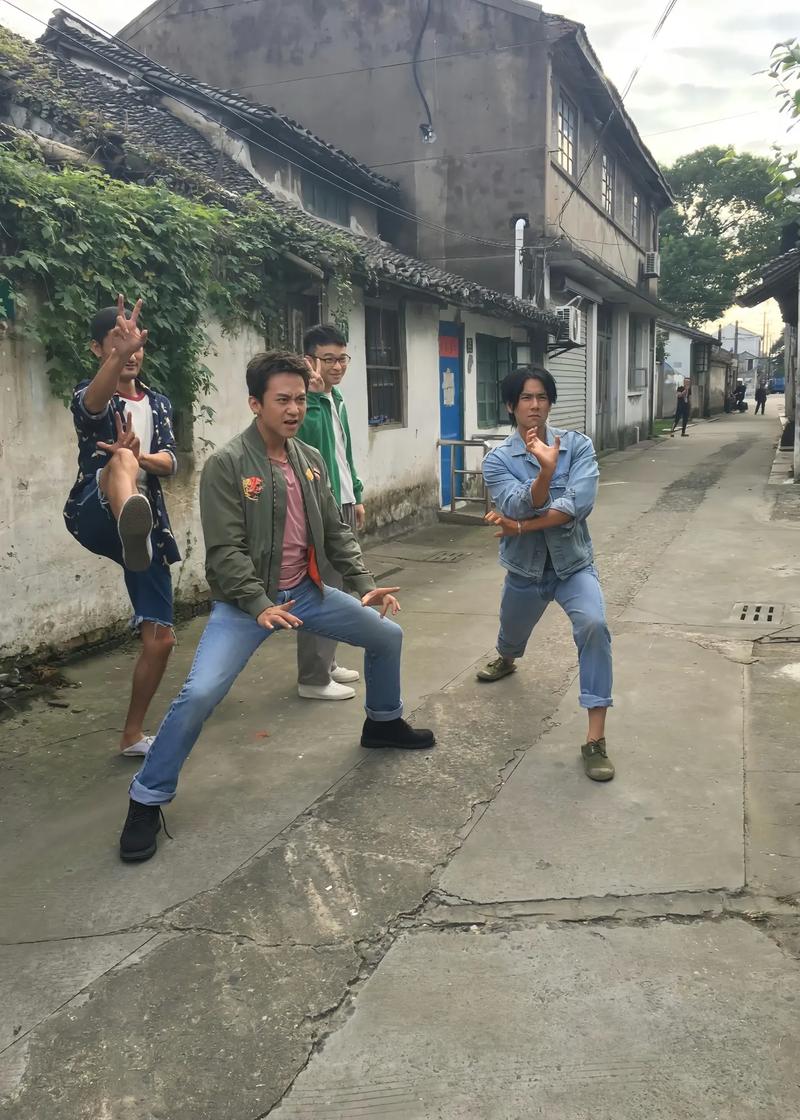乘风破浪电影-赛车-父子情-穿越