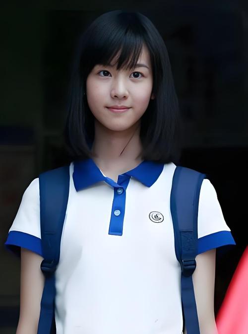 左耳电影-青春-疼痛-爱情